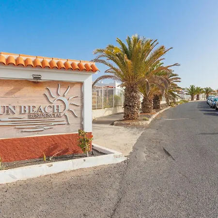 Sunny Terrace By The Pool - Relax Caleta De Fuste