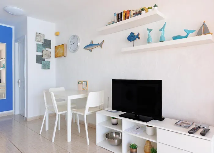 Sunny Terrace By The Pool - Relax Caleta De Fuste * Caleta De Fuste